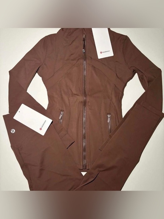 Lululemon Brown Long Sleeve Athletic Set - Picture 2 of 2